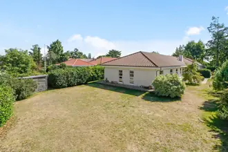 Villa på Peyronsvej 12, 2680 Solrød Strand