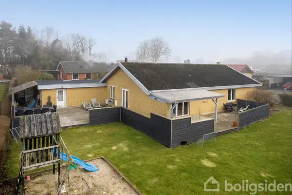 Villa på Engvej 15, 8830 Tjele