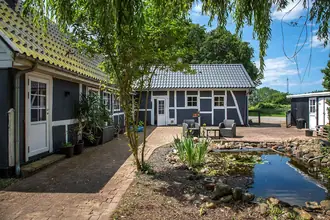 Villa på Østofte Gade 74, 4951 Nørreballe