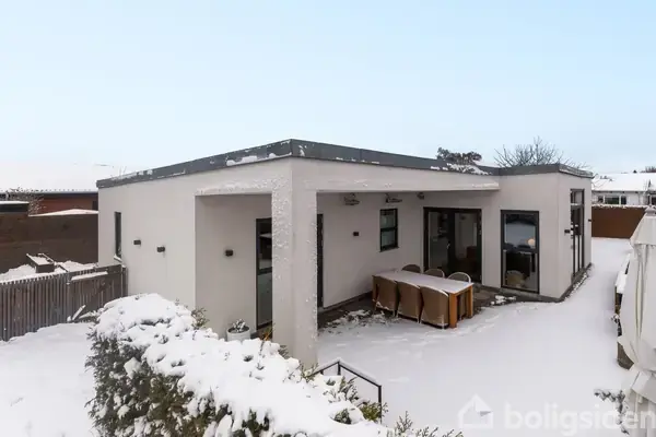 Villa på Ladbyvej 11, 2770 Kastrup