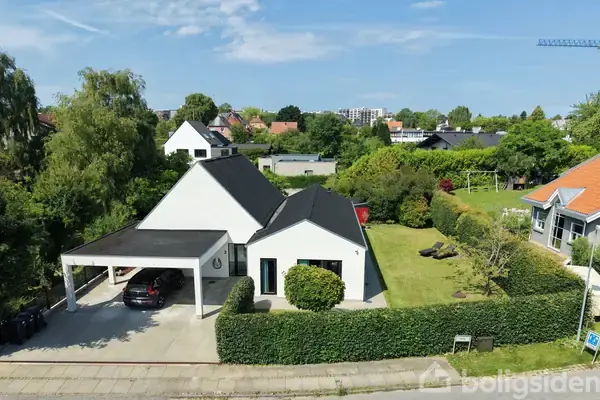 Villa på Mejlvej 3, 8240 Risskov