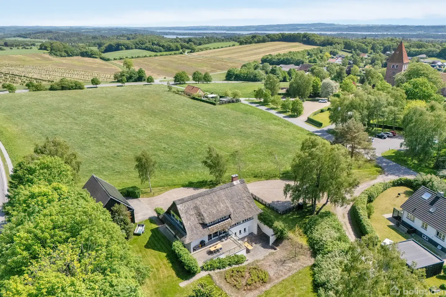 Villa på Præstegårdsvej 10, 8680 Ry