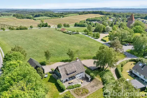 Villa på Præstegårdsvej 10, 8680 Ry
