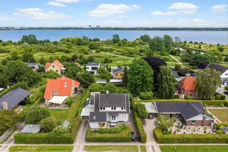 Villa på Strandbovej 93, 2650 Hvidovre