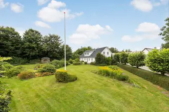 Landejendom på Halsmandsbrovej 30, Kelddalgårde, 9240 Nibe