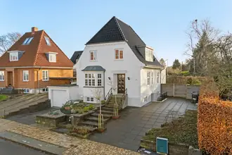 Villa på Poul Møllers Vej 32, 5230 Odense M