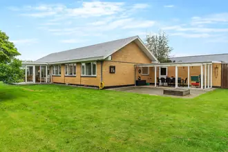 Villa på Italiensvej 17, 4800 Nykøbing F