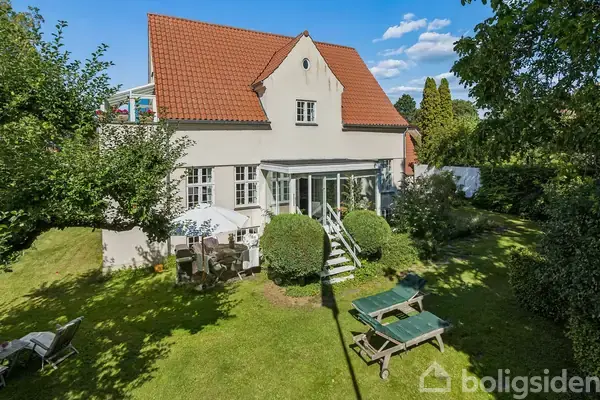 Villa på Dronning Margrethes Vej 42, 4000 Roskilde
