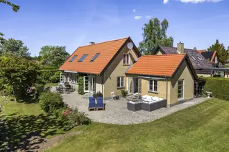 Villa på Bystykket 17, 2850 Nærum