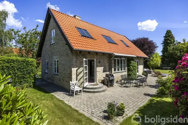 Villa på Bystykket 17, 2850 Nærum