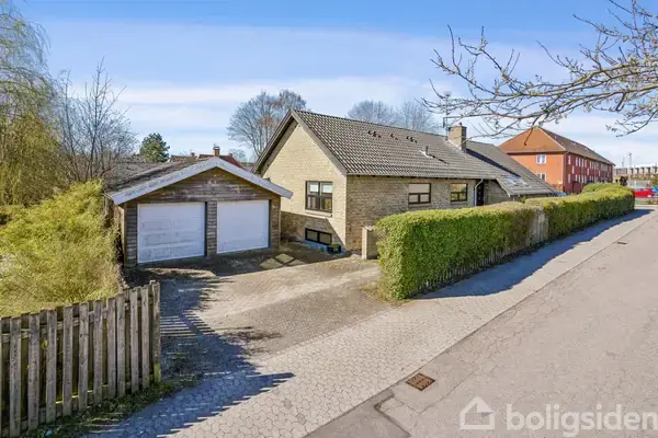 Villa på Tornerosevej 64, 2730 Herlev