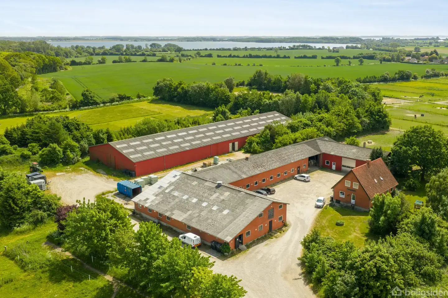 Landejendom på Sundbrovej 87, 5700 Svendborg