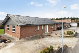 Villa på Fuglevænget 25, 8543 Hornslet