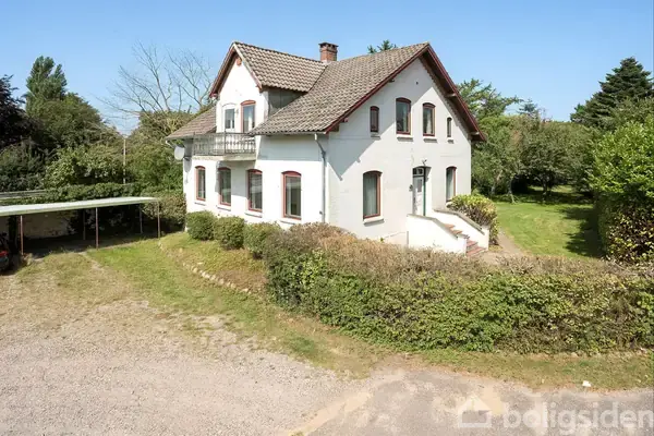 Villa på Strucksalle 7, st., 6270 Tønder