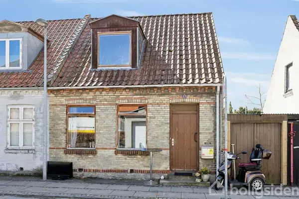 Rækkehus på Monradsgade 12, 4800 Nykøbing F