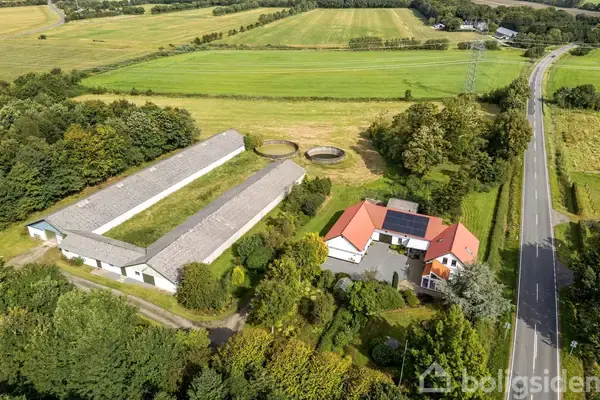 Landejendom på Vejlevej 31, 6650 Brørup