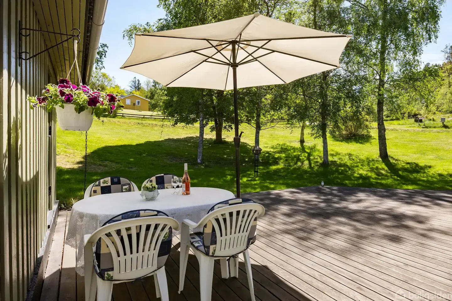 Charmerende fritidshus nær stranden - Widok 4