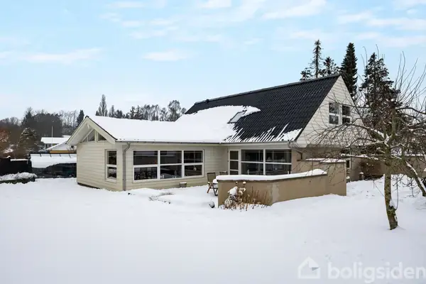 Villa på Svinget 8, 8560 Kolind