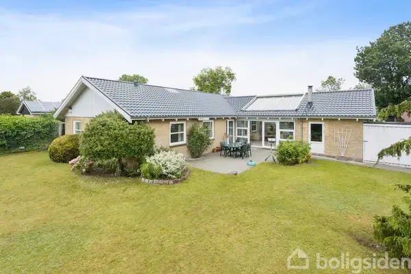 Villa på Hasselvænget 22, 7800 Skive