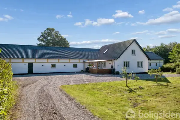 Landejendom på Randersvej 17, 9550 Mariager