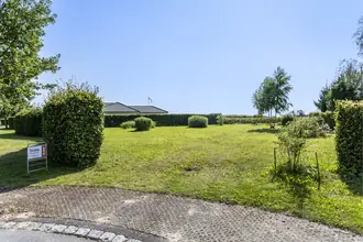 Helårsgrund på Utzons Allé 42, 5240 Odense NØ