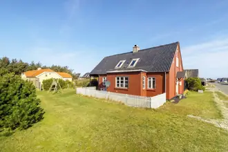 Villa på Strandvejen 52, Vrist, 7673 Harboøre
