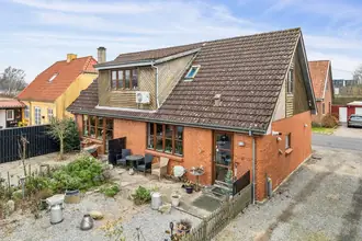 Villa på Klakring Stationsvej 10, Klakring, 7130 Juelsminde