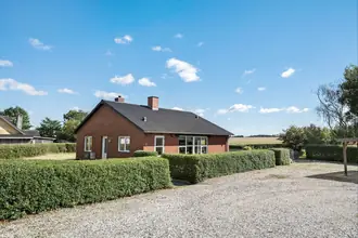 Villa på Overgårdsvej 1, Mollerup, 8830 Tjele
