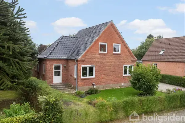 Villa på Vesterled 22, 6510 Gram