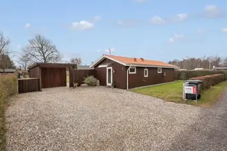 Fritidshus på Frits Nielsensvej 3, Høll, 7080 Børkop