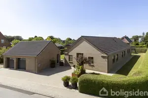 Villa på Martensens Allé 2, 7330 Brande