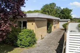Villa på Strand Allé 6, Seden, 5240 Odense NØ