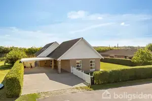 Villa på Guldnældevænget 82, 4800 Nykøbing F