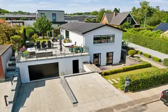 Villa på Lyngsiesvej 10B, Hasle, 8210 Aarhus V