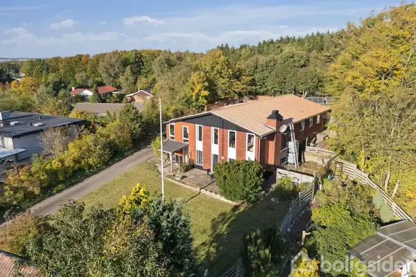 Villa på Storhøjvej 16, 8831 Løgstrup