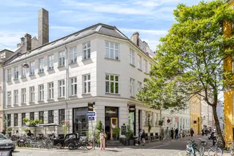 Ejerlejlighed på Larsbjørnsstræde 17, 2. th., 1454 København K