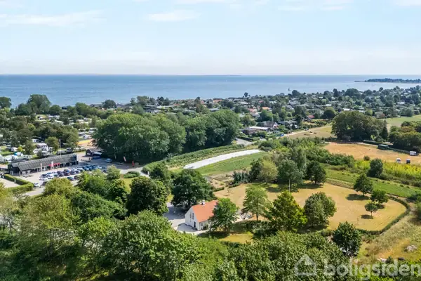 Villa på Ajstrup Strandvej 60, 8340 Malling