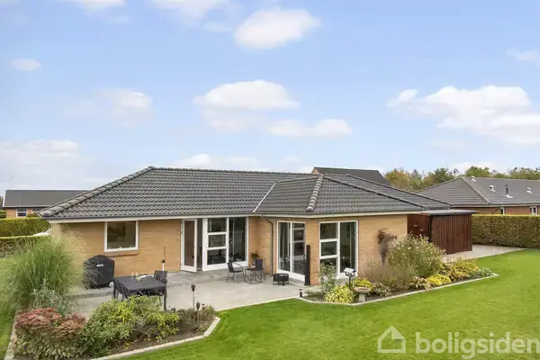 Villa på Stagebjergparken 9, 6051 Almind