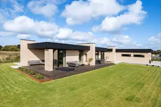 Villa på Knøsgårds Alle 64, 9440 Aabybro