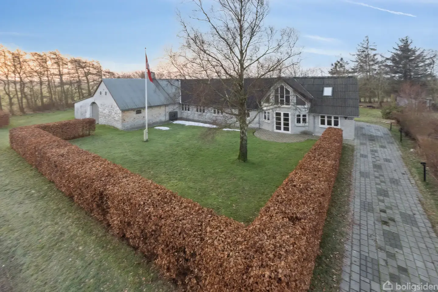 Landejendom på Rønnovsholmvej 110, 9800 Hjørring