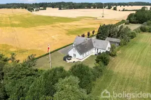 Landejendom på Krarup Nordegn 9, 5750 Ringe