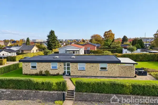 Villa på Valhalsvej 2, 8920 Randers NV