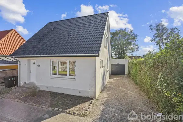 Villa på Kaj Lykkes Alle 13, 6740 Bramming