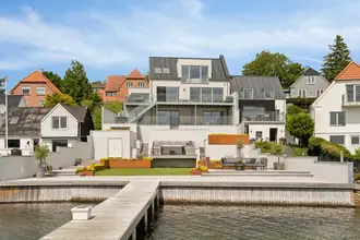 Villa på Fjordvej 70, Strandhuse, 6000 Kolding