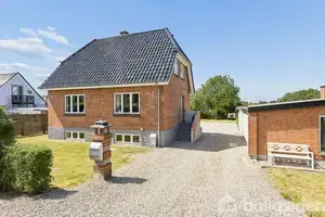Villa på Aabenraavej 3A+B, 6340 Kruså