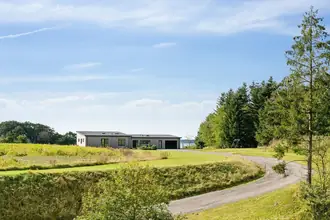 Villa på Hovedgaden 85, 8832 Skals