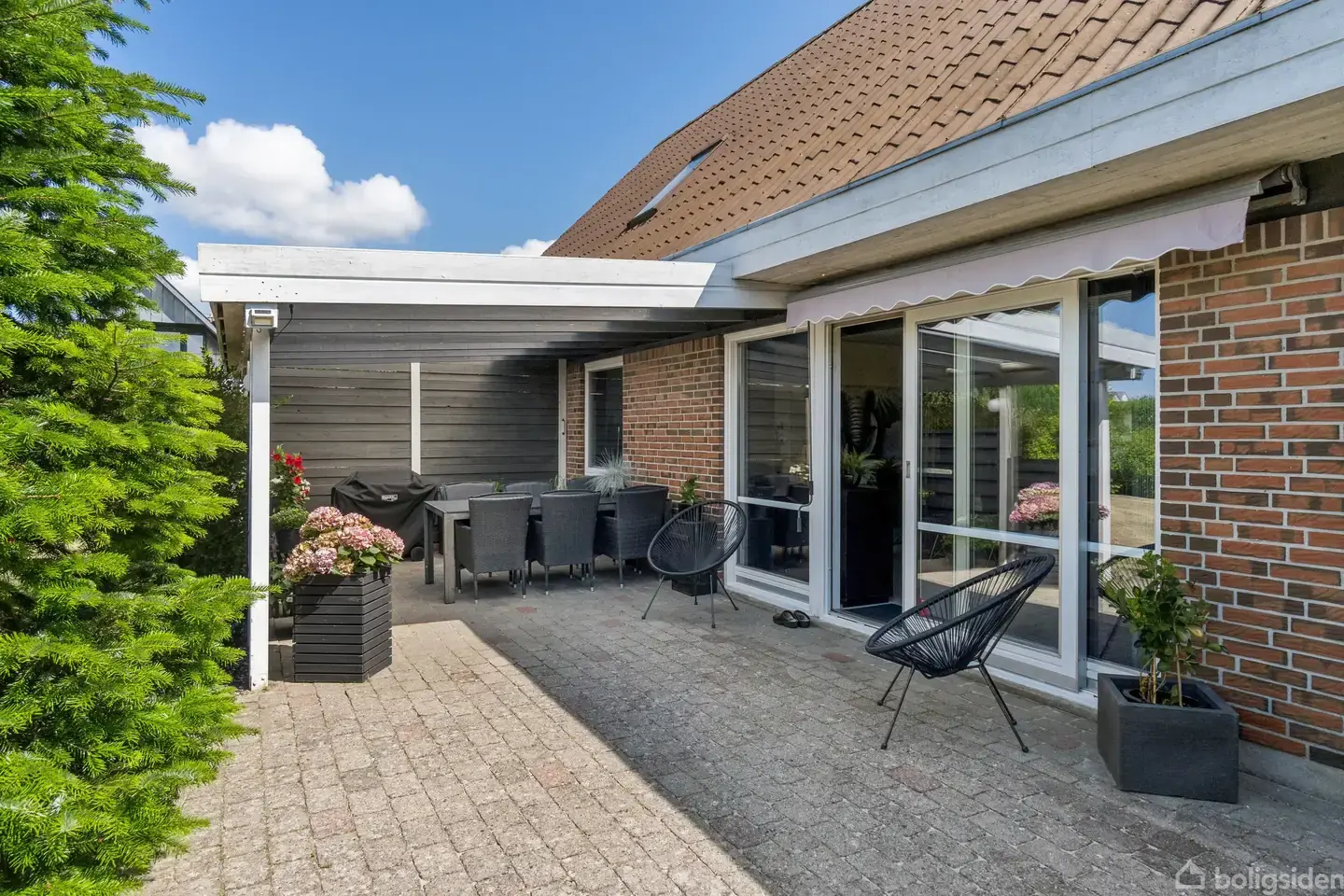 Stor familie villa for enden af blind vej! - View 2