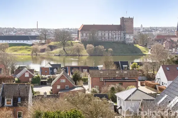 Villa på Falkevej 21, 6000 Kolding