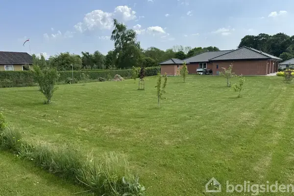 Helårsgrund på Svalevænget 2, 5772 Kværndrup
