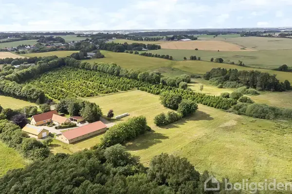 Landejendom på Viborgvej 114, 8600 Silkeborg